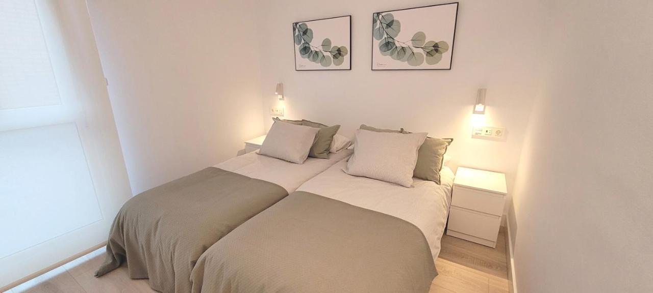 Cozy White Home In Getxo Eksteriør billede
